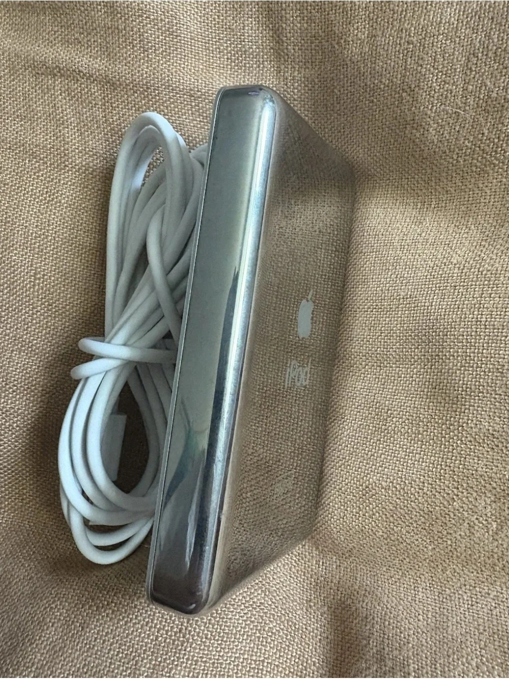 Apple Silver iPod Classic with White Dock Cable